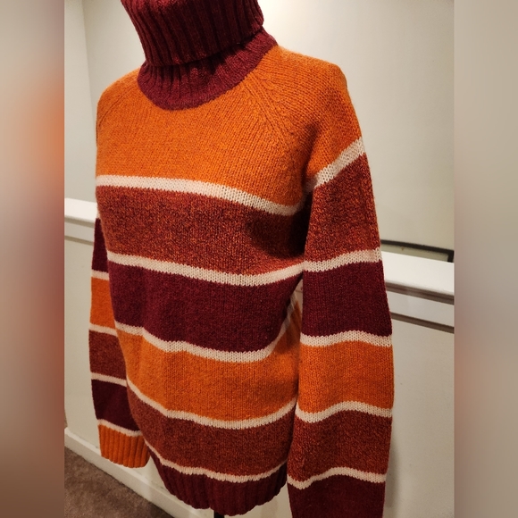 H&M - Picture 2 of 5